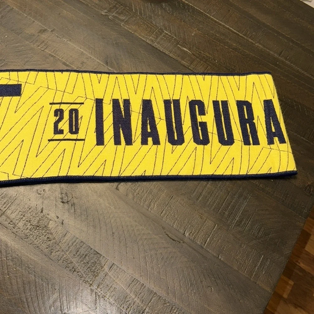 Nashville TN Soccer club 2020 inaugural season, ruff neck head Yellow Blue Scarf